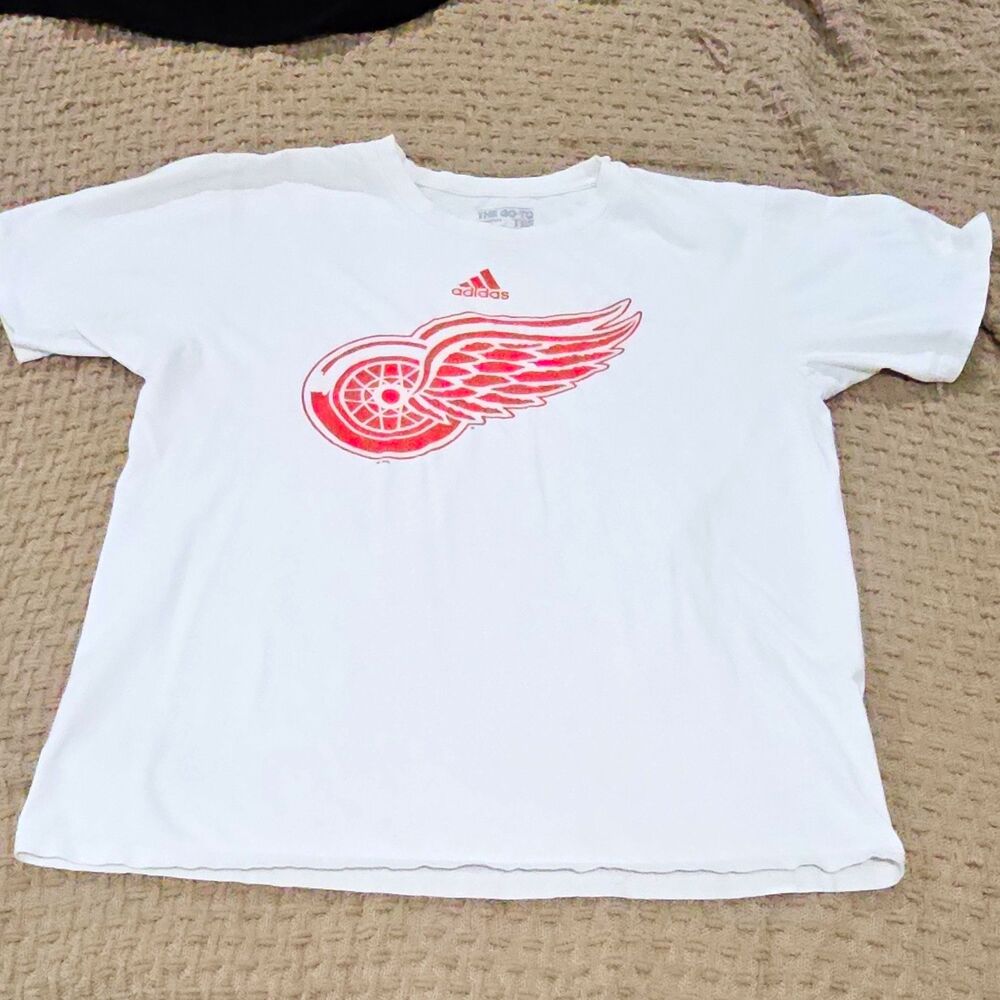 adidas Detroit Red Wings NHL Hockey T-Shirt White/Red Logo, Size L
